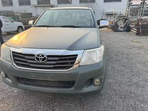 Toyo-ta 4x4 <span class=keywords><strong>Mini</strong></span> camionnette diesel d'occasion à <span class=keywords><strong>vendre</strong></span> Boîte de vitesses manuelle Sièges en cuir Entraînement AWD Direction gauche Caméra arrière - Product Image 2