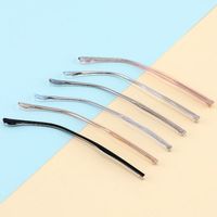 Monture de lunettes Machine de fabrication de pieds de lunettes Machine de moulage par injection verticale pour verres en plastique