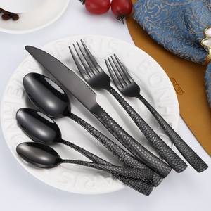 2024 Sang Trọng Cổ Điển Màu Đen 18/10 Thép Không Gỉ Bữa Ăn Tối Dao Tráng Miệng Muỗng Dao Kéo Tăng Hoa Flatware Set Bền Vững Đám Cưới - Product Image 4