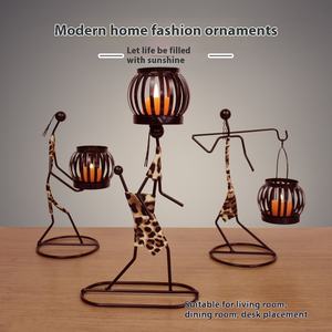 Candelabro de arte del hierro Retro elegante, adorno de mesa de comedor occidental romántico <span class=keywords><strong>para</strong></span> el hogar y el restaurante, decoración navideña <span class=keywords><strong>para</strong></span> el hogar - Product Image 2