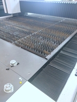 Machine de découpe laser à fibre Rbqlty 1000W pour tôles métalliques, CNC 4 axes, refroidissement par eau pour tête laser, vitesse de coupe 120 m/min