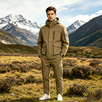 Ensemble de survêtement pour homme, veste technique de style outdoor avec logo personnalisé, haute performance, multi-poches, softshell, pour le marché européen/américain
