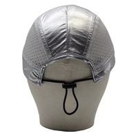 Casquette de course personnalisée à 4 panneaux, perforée au laser, visière flexible en polyester, séchage rapide, visière courte, métallique, imperméable, pour le trail et le camping