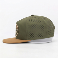 Casquette de baseball sportive de haute qualité en tissu Dobby, broderie, trous découpés au laser, motifs à pois, fermeture snapback, 100% polyester