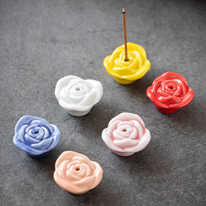 Bambus Đế Nhỏ Nhỏ Nhỏ Màu Đen Sang Trọng Tùy Chỉnh Hình Hoa Hiện Đại Thanh Nhang Tùy Chỉnh Giá Đỡ Nhang Bằng Gốm Màu Trắng Cho Hương - Product Image 2