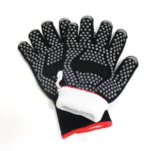 Gants personnalisés pour four à <span class=keywords><strong>barbecue</strong></span> Gants résistants à la <span class=keywords><strong>chaleur</strong></span> extrême Gants de <span class=keywords><strong>barbecue</strong></span> d'extérieur Gants de cuisine Isolation Gants chauffants - Product Image 5