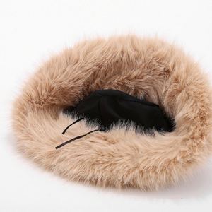 2025 Autumn Winter New Arrival Fashion Trendy Women Furry Bucket <b>Hat</b> - Product Image 4