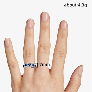 Anello dal Design Elegante Ispirato alla Natura per Donne - Product Image 6