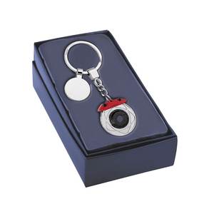 Portachiavi in Silicone a Forma di Ceppello con Moneta per Uso Aziendale - Product Image 2