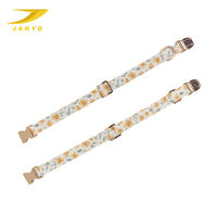 Collier pour chien personnalisé OEM ODM avec motif floral, boucle en métal doré à dégagement rapide, collier pour animal de compagnie en cuir souple réglable