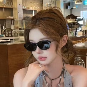 Lunettes de soleil ovales rétro pour femmes, monture intégrale, protection UV400, couleur thé, style adulte 2024 - Product Image 3