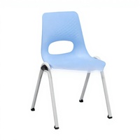 Chaise de salle à manger empilable à structure en acier, design moderne et épuré, idéale pour la formation commerciale, la réception, les négociations, les salons de thé et les cafés.