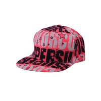 Gorra de béisbol suave personalizable de alta calidad MOQ bajo Opciones de bordado de letras transpirables americanas ajustadas a la moda en relieve