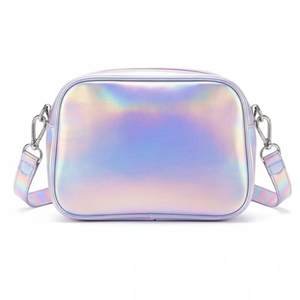 Nouveauté Sac à bandoulière transparent Ita Bag scintillant holographique Parfait pour les fans d'anime, les collectionneurs de badges pour les fêtes et les festivals - Product Image 4