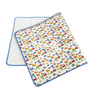Juego de Ropa de Cama de Tres Piezas para Bebé con Estampado de <span class=keywords><strong>Coche</strong></span>, Alfombra Refrescante, <span class=keywords><strong>Almohada</strong></span> y Barandilla de Cama - Product Image 5