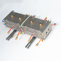Service de moulage sur mesure OEM, profilés d'extrusion rigides en acier, moule d'extrusion pour panneau de cadre de porte de réfrigérateur domestique