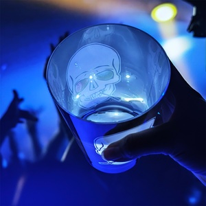 OEM nhà máy tùy chỉnh 480ml 16oz LED Light-up uống Cup cho Câu lạc bộ đêm bên kẹo phục vụ Halloween Giáng sinh - Product Image 5
