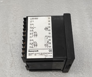 Controlador de Temperatura de Alta Precisión DC1040 DC1040CT-30100B-E DC1040CR-70100B-E DC1040CR-302000-E DC1040CT-301000-E - Product Image 6