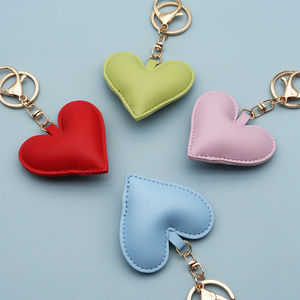 Porte-clés Cœur en Cuir de Luxe, Plusieurs Couleurs, Forme Cœur Mignonne, pour Clés de Voiture, Breloques de Sacs à <span class=keywords><strong>Main</strong></span> pour Femmes, Cadeaux pour Filles - Product Image 3