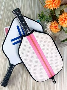 Échantillon Gratuit Housse de Raquette de Pickleball Personnalisée en Gros en Néoprène Portable avec Crochet Prête à l'emploi - Product Image 3