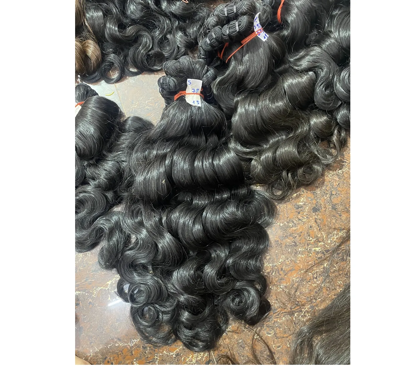 100% Human Hair Wavy Curly Weft Hair Extension with Closure Frontal Raw Vietnamese Hair Water Weave