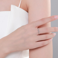 Bague de fiançailles en argent sterling 925 pour femme, vente en gros d'usine, bague de mariage en zircone cubique en stock, cadeau