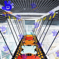 Parc de trampolines intérieur, aire de jeux à thème d'aventure, parcours de cordes ninja, mur d'escalade, tyrolienne, jeu interactif, centre commercial, école
