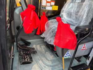 รถขุดไฮดรอลิก CAT 330D2L บำรุงรักษาง่าย แรงสั่นสะเทือนต่ำ ซีลไฮดรอลิกครบชุด ช่วงล่างทนทาน - Product Image 5