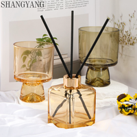 Diffuseur de parfum d'ambiance de luxe en verre carré noir de 180 ml, vide, avec bouchon couronne gravé, pour huiles essentielles 200 ml