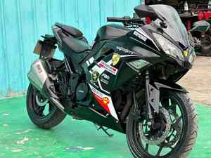 <span class=keywords><strong>Moto</strong></span> sportive Kawasaki 250cc Ninja d'<span class=keywords><strong>occasion</strong></span>, bicylindre, refroidie par air, <span class=keywords><strong>moto</strong></span> double cylindre - Product Image 5