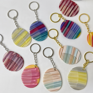 Pequeño peine de acetato colorido con textura, mini y lindo, colgante para llavero, accesorio portátil para bolso y coche - Product Image 1