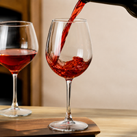 Verre à vin classique transparent à long pied pour vin rouge, vin blanc, mariage, fête, restaurant, hôtel, bar, vente en gros, logo personnalisé