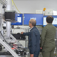 Machine de découpe laser à fibre CNC 3kw de haute précision 3015 pour plaques métalliques, petit modèle, à prix avantageux