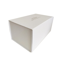 Emballage de boîte de papier cadeau à fermeture magnétique d'expédition plate de luxe avec logo personnalisé Boîte de papier pliante Boîte cadeau postale blanche magnétique