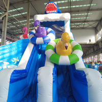 Piscina Inflable Grande de Doble Carril WINSUN, PVC/Vinilo Resistente, para Interiores/Exteriores, Ignífuga, Sin Plomo, Parque Acuático Escolar con Temática de Tiburón