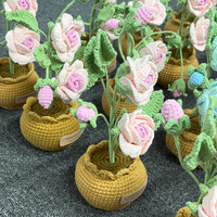 Vente en gros de mini fleurs en tricot faites à la main Bouquet de fleurs au crochet de tournesol Pots de couverture Bouquets au crochet