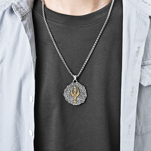 Collier pendentif trident de Thor en acier inoxydable pour homme, design épée géométrique, bijou cadeau - Product Image 3