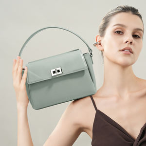 Bolso de Hombro de Cuero Vacuno Genuino de Lujo, Tamaño Pequeño, Diseño Simple, Bolso Bandolera con Cierre - Product Image 2