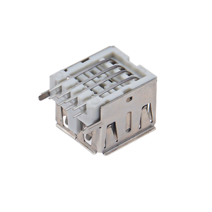 Conector USB 2.0 Tipo-A Hembra de Perfil Bajo, Cuerpo Corto de 11.5 mm con Brida Reforzada para Montaje Horizontal Seguro en PCB - Product Image 4