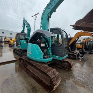 Mini-excavatrice d'occasion Kobelco SK70SR de 7 tonnes, de haute qualité, bien entretenue et économique, provenant du Japon. - Product Image 4