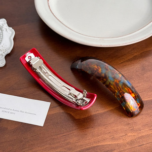 กิ๊บหนีบ<span class=keywords><strong>ผม</strong></span>ทรงตรงสไตล์เกาหลีแบบพรีเมียมสำหรับทรงผมครึ่งรวบที่ด้านหลัง ใช้ได้หลากหลายสำหรับ<span class=keywords><strong>ผม</strong></span>หางม้าสูง ลดราคาพิเศษ - Product Image 6