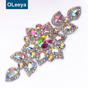 Broches en strass de haute qualité, 6,5x14 cm, en cristal, pour robes de mariée, vente en gros - Product Image 4