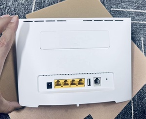 Routeur CPE 4G LTE Cat6 HUA WEI <span class=keywords><strong>B525s</strong></span>-<span class=keywords><strong>23a</strong></span> 300 Mbps Wi-Fi Gigabit double bande VoIP VPN Antennes intégrées Application HiLink - Product Image 4