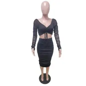 2021 सेक्सी ठोस रंग Pleated 2 दो टुकड़ा सेट शरद ऋतु देवियों ड्रेस सूट फैशनेबल महिलाओं की स्कर्ट गिरावट Croptops महिला पोशाक कपड़े