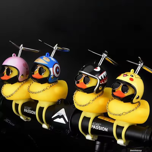<span class=keywords><strong>Casco</strong></span> de pato amarillo de dibujos animados lindo y divertido pato decorativo para coche con manillar de bicicleta ligero campana de pato amarillo con gafas - Product Image 3