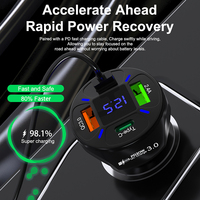 Produk Terlaris 2025 QC3.0 2USB+2USB-C PD30W Pengisi Daya Mobil 4 in 1 dengan Layar Tampilan Tegangan Adaptor Pengisian Super Cepat
