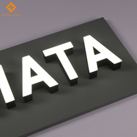 Logo mural 3D en lettres LED lumineuses sur le devant avec panneau arrière intégré gris, personnalisé en usine, pour enseigne de boutique de vêtements, enseigne de marque de magasin de vêtements
