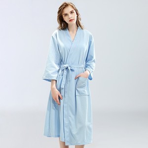 Custom Summer Bath <strong>Robes</strong> Soft Hotel Collection with Pockets Solid Color <strong>Manufacture</strong> Waffle Pattern for Women - Product Image 3