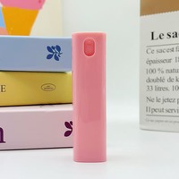 10ml Mini Carré Voyage Portable Rechargeable Parfum Atomiseur Vide En Plastique Fine Brume Vaporisateur avec Pompe Scellant