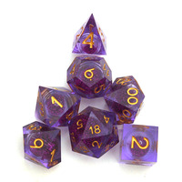 Set dadu inti cair Resin polihedral atas meja D & D jumlah besar dapat disesuaikan dengan tepi tajam untuk bermain Game
